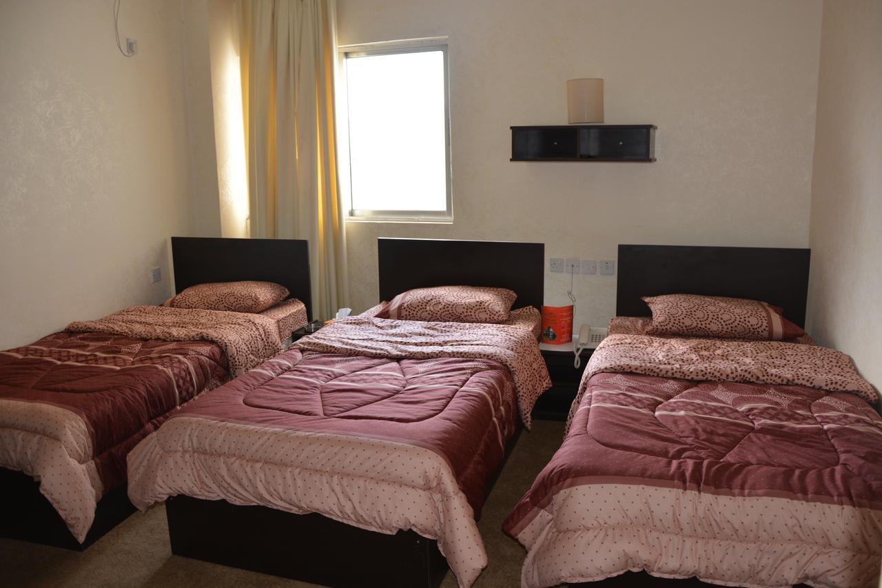 Teeba Palace Hotel Suites Amman Luaran gambar